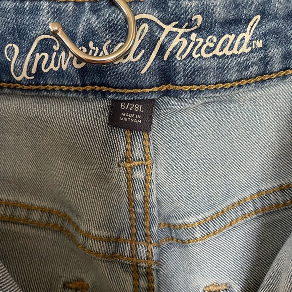 Jeans - Picture 3 of 5